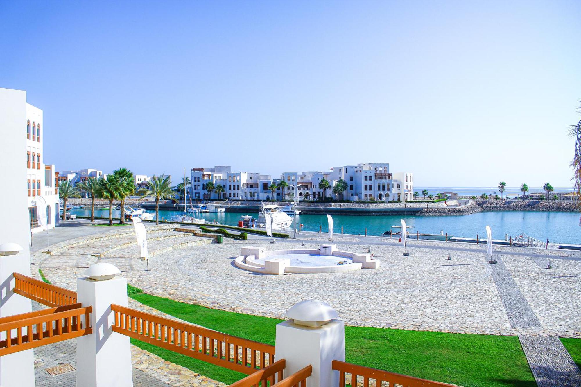 Wateera Jebel Sifah Apartment