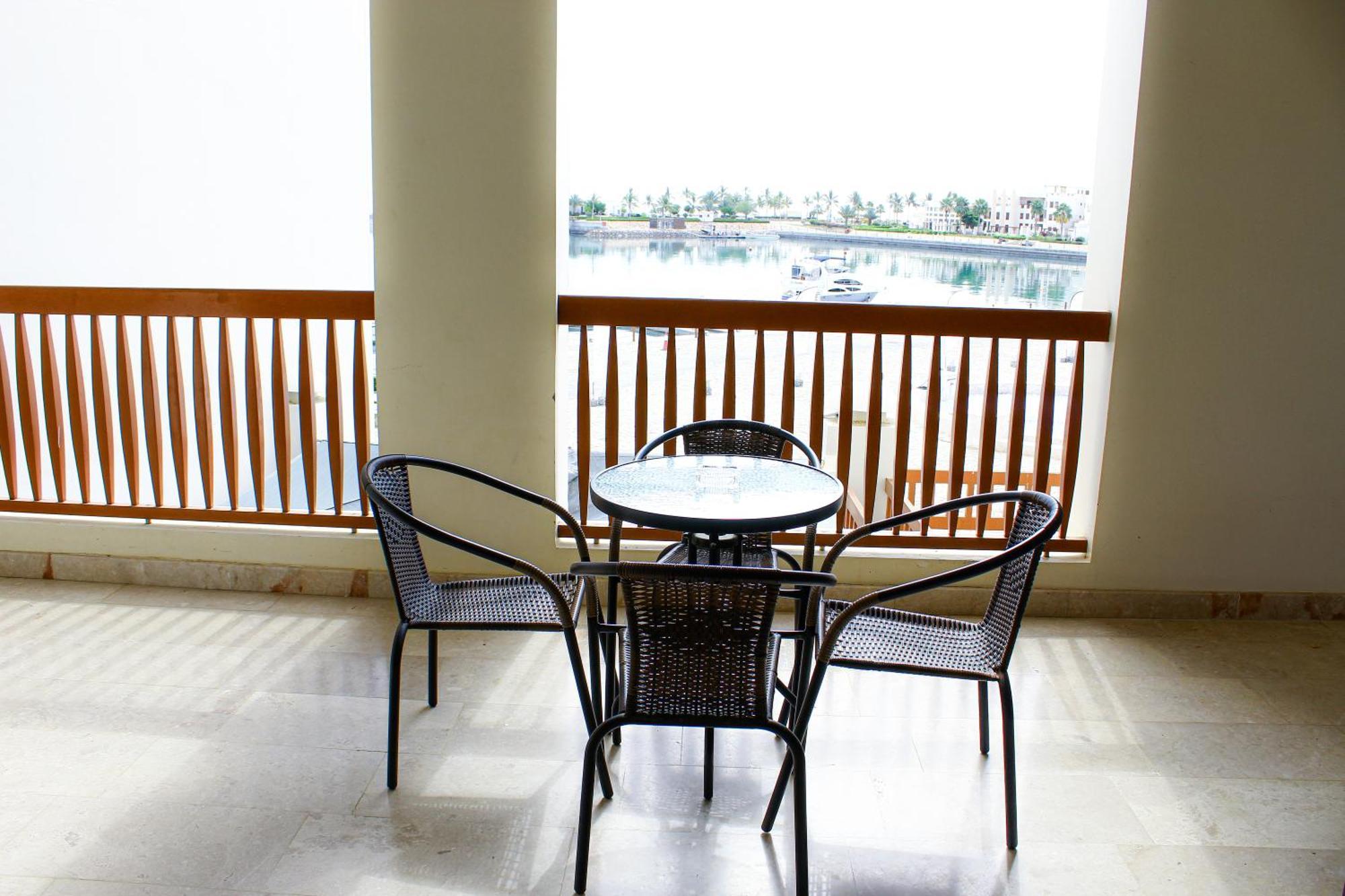 Wateera Jebel Sifah Apartment *
